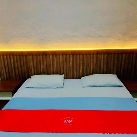 Tw Penginapan Cianjur Zewnętrze zdjęcie